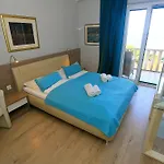Bose Apartman