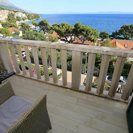Apartment Bose Brela