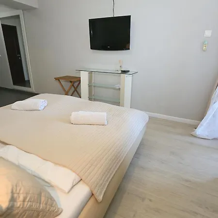 Bose Apartment Brela